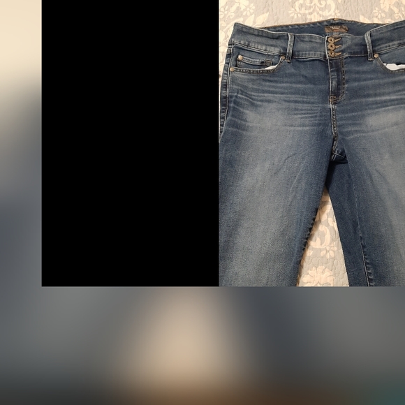 Lot of 3 Torrid Jeggings skinny super soft high rise Jean 18S 18 Short - Picture 10 of 12